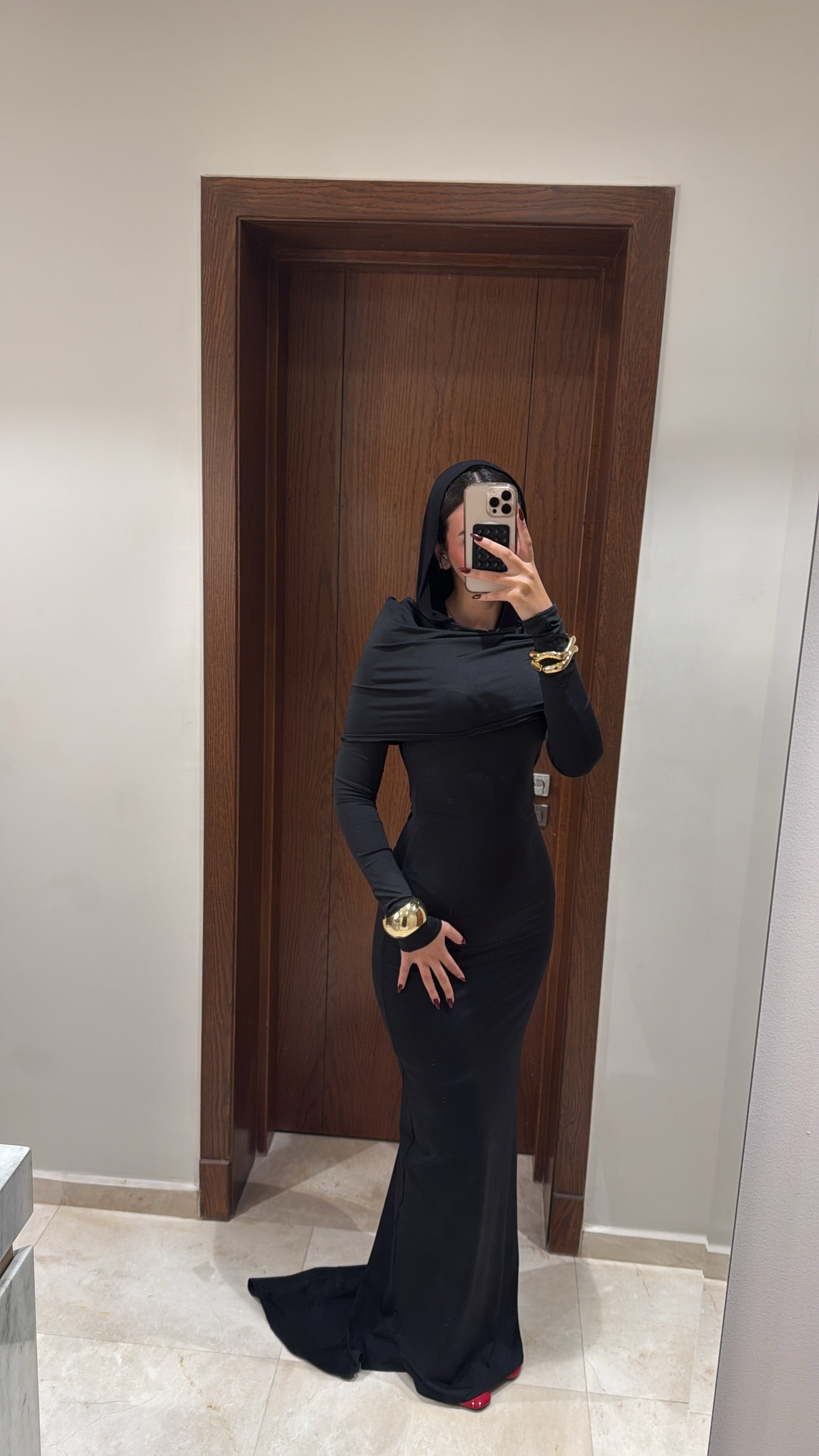 Mermaid hourglass dress