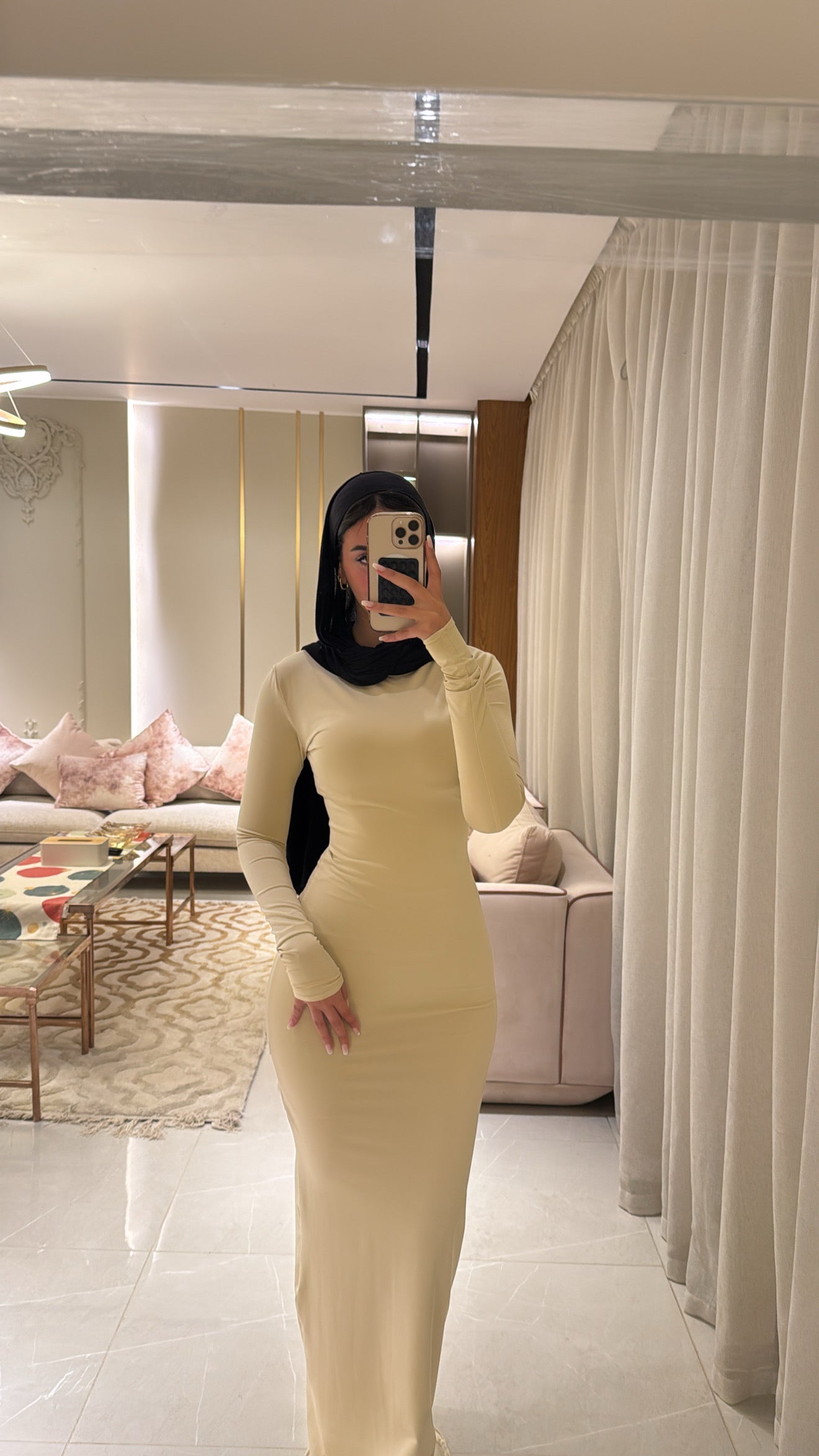 Basic Dress — Beige